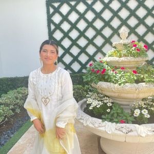 Luxury 3 piece Pret Pakistani dress 20" chest, 35 length